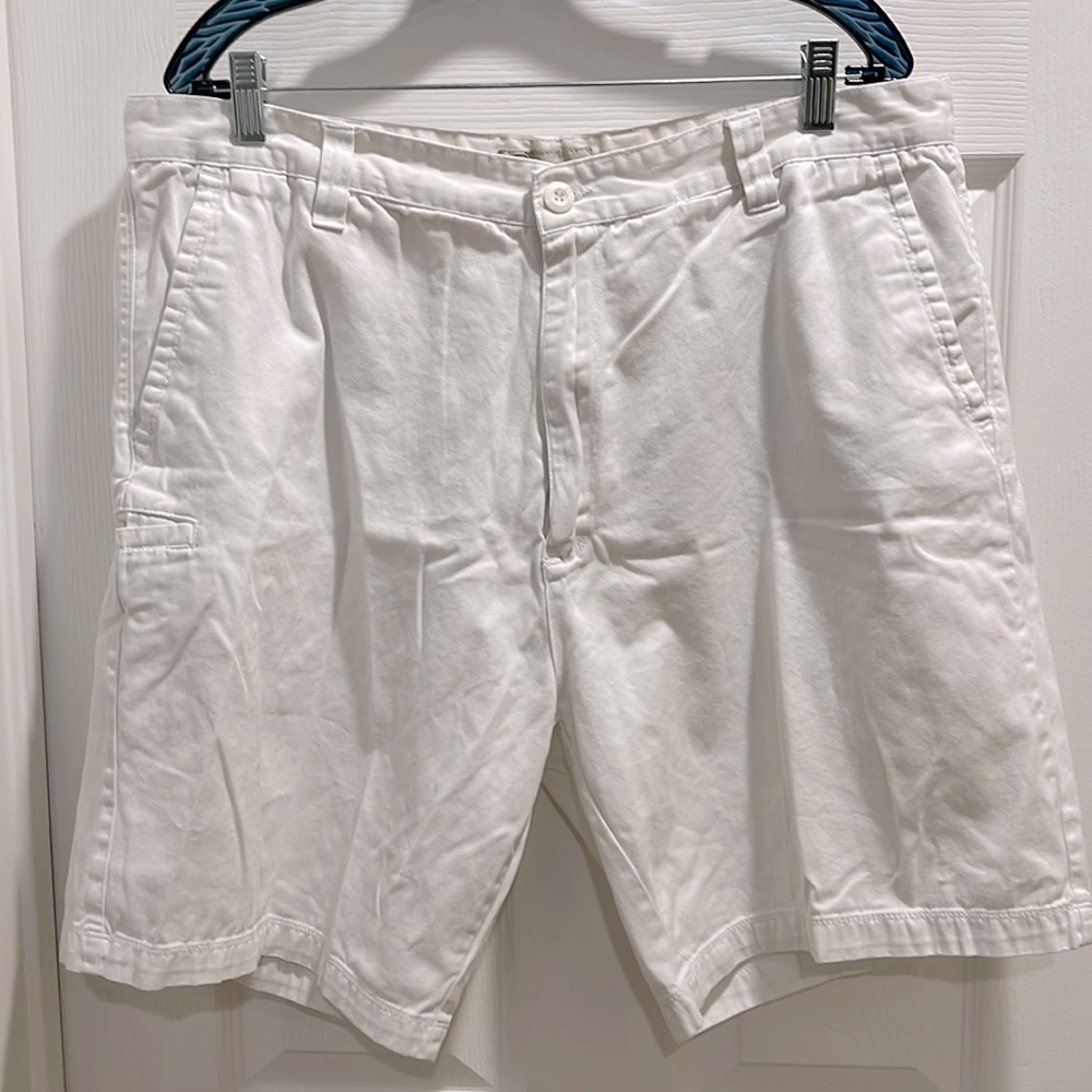 Outdoor outfitters casual shorts